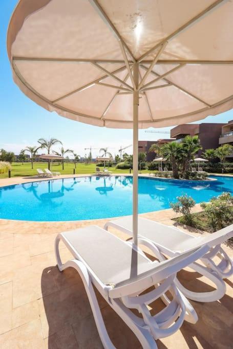 Apartamento Cosy Appartemt Vue Sur Golf Et Montagne *